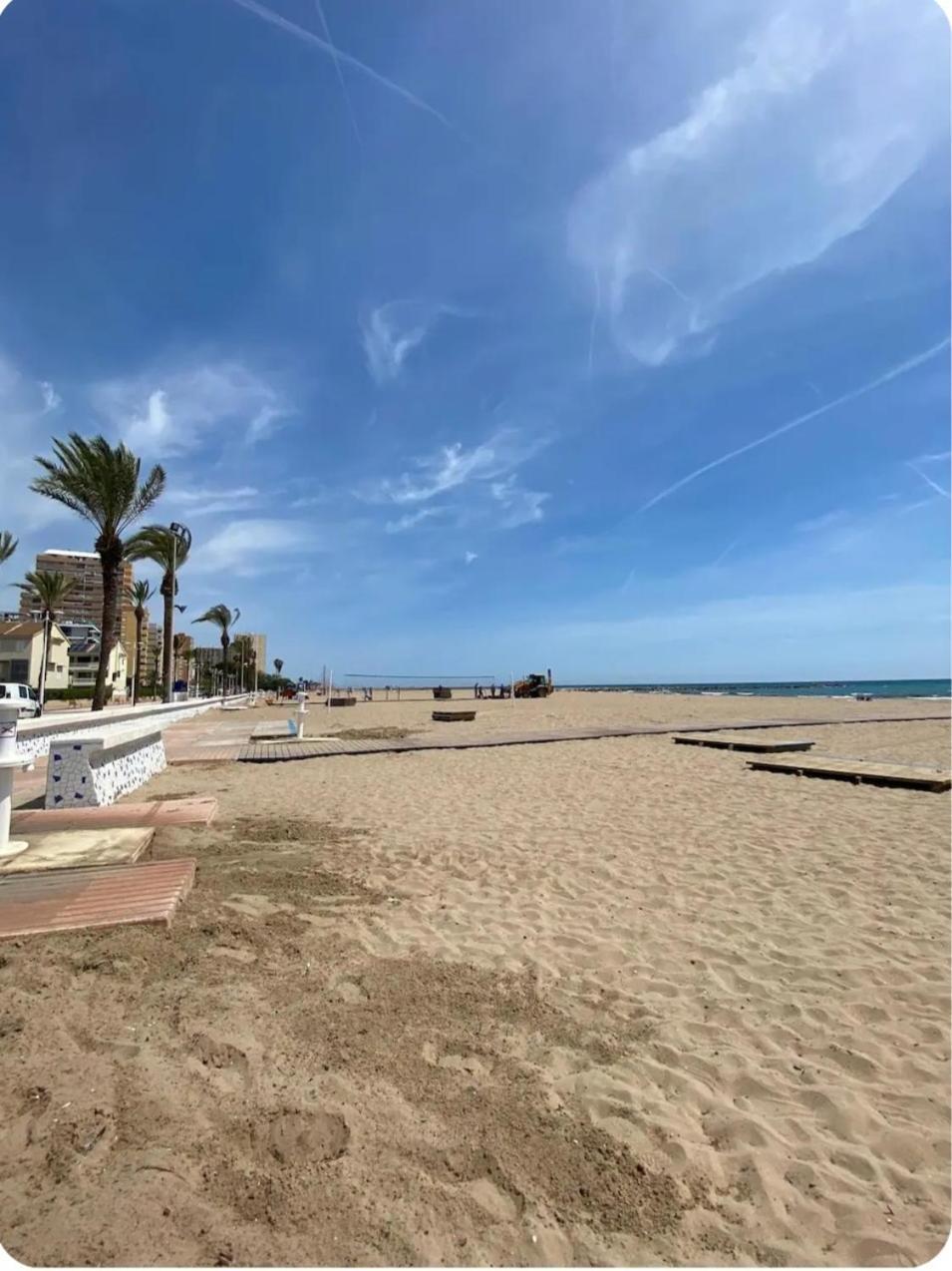 شقة Urban Loft Valencia Playa بويبلا دي فارنالس المظهر الخارجي الصورة